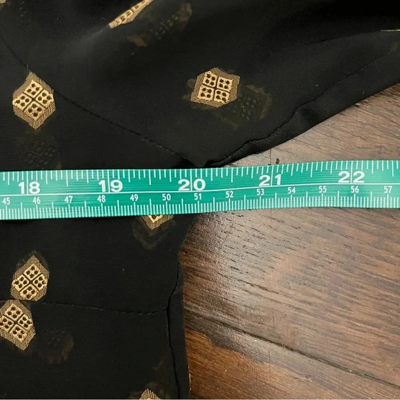 Lucky brand  black/ gold sheer women’s top size medium - Picture 5 of 6